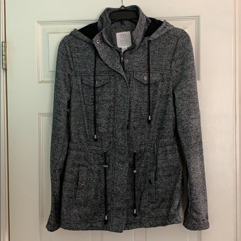 Jacket with cinch waist